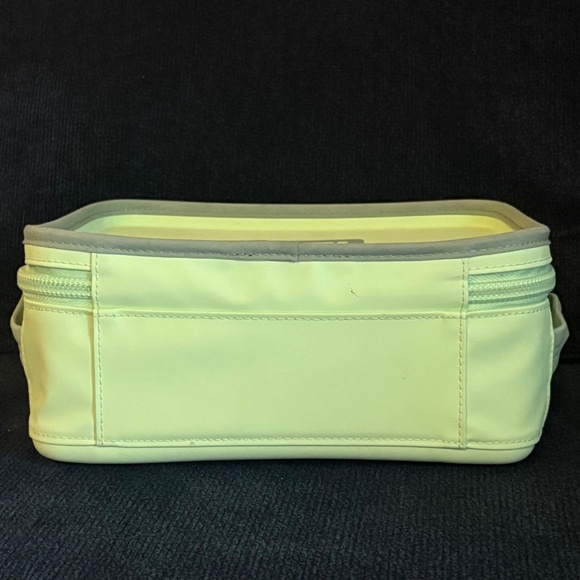 YETI Daytrip Lunch Box 5L - Key Lime - Picture 5 of 7